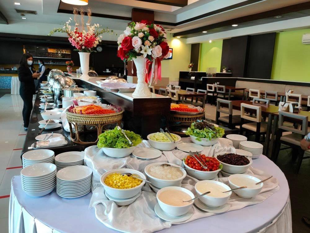 โรงแรม ซิตี้พาร์ค โคราช City Park Hotel Nakhonratchasima Exterior foto