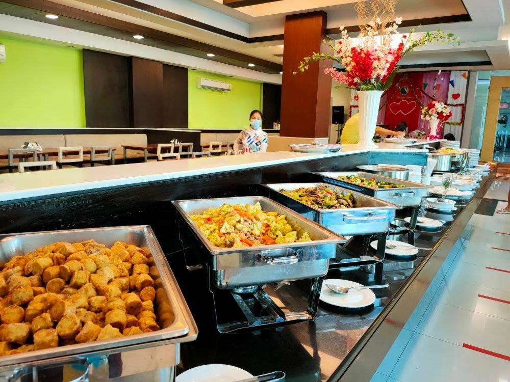 โรงแรม ซิตี้พาร์ค โคราช City Park Hotel Nakhonratchasima Exterior foto